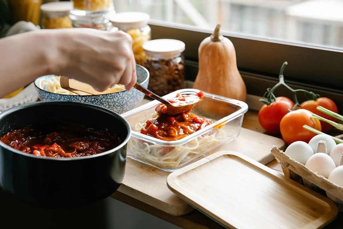 How to Cool Leftovers Quickly and Safely: The Meal Prep Step Most People Skip