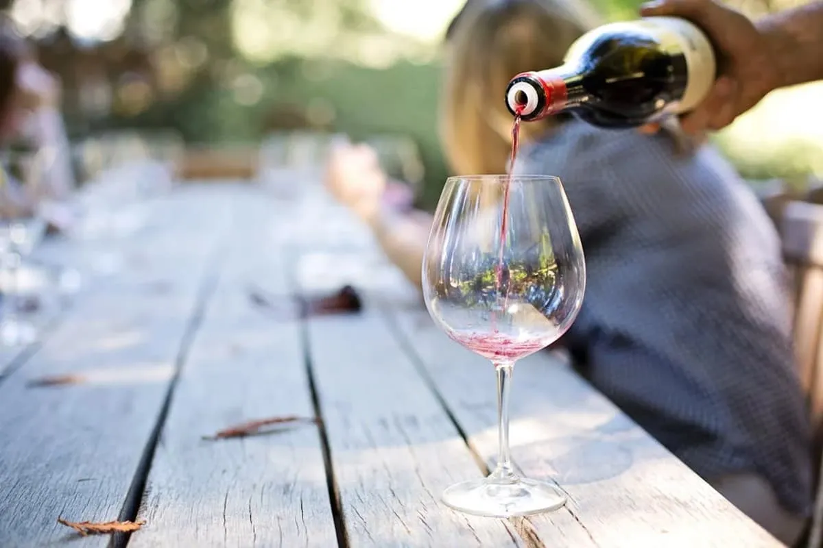 Why Hosting a Wine Tasting Party is the Perfect Way to Impress Your Guests