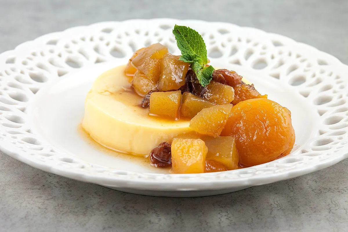 Lemon flan with tutti frutti