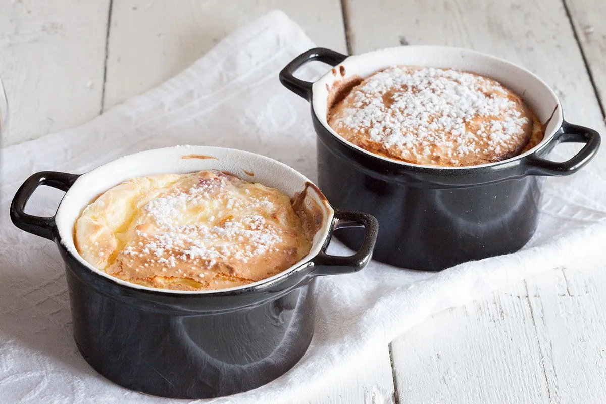 Red fruit and cream cheese souffle