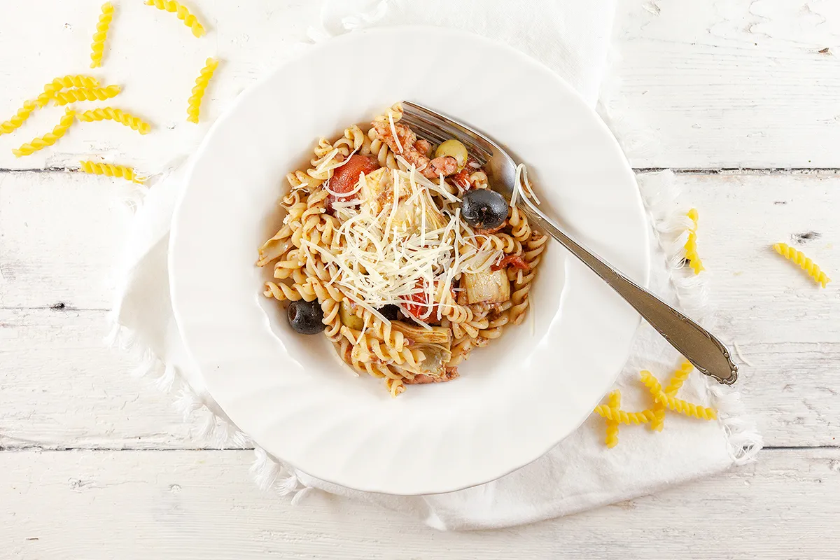 Artichoke and olive pasta