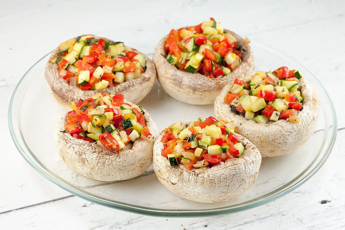 Oven baked stuffed mushrooms
