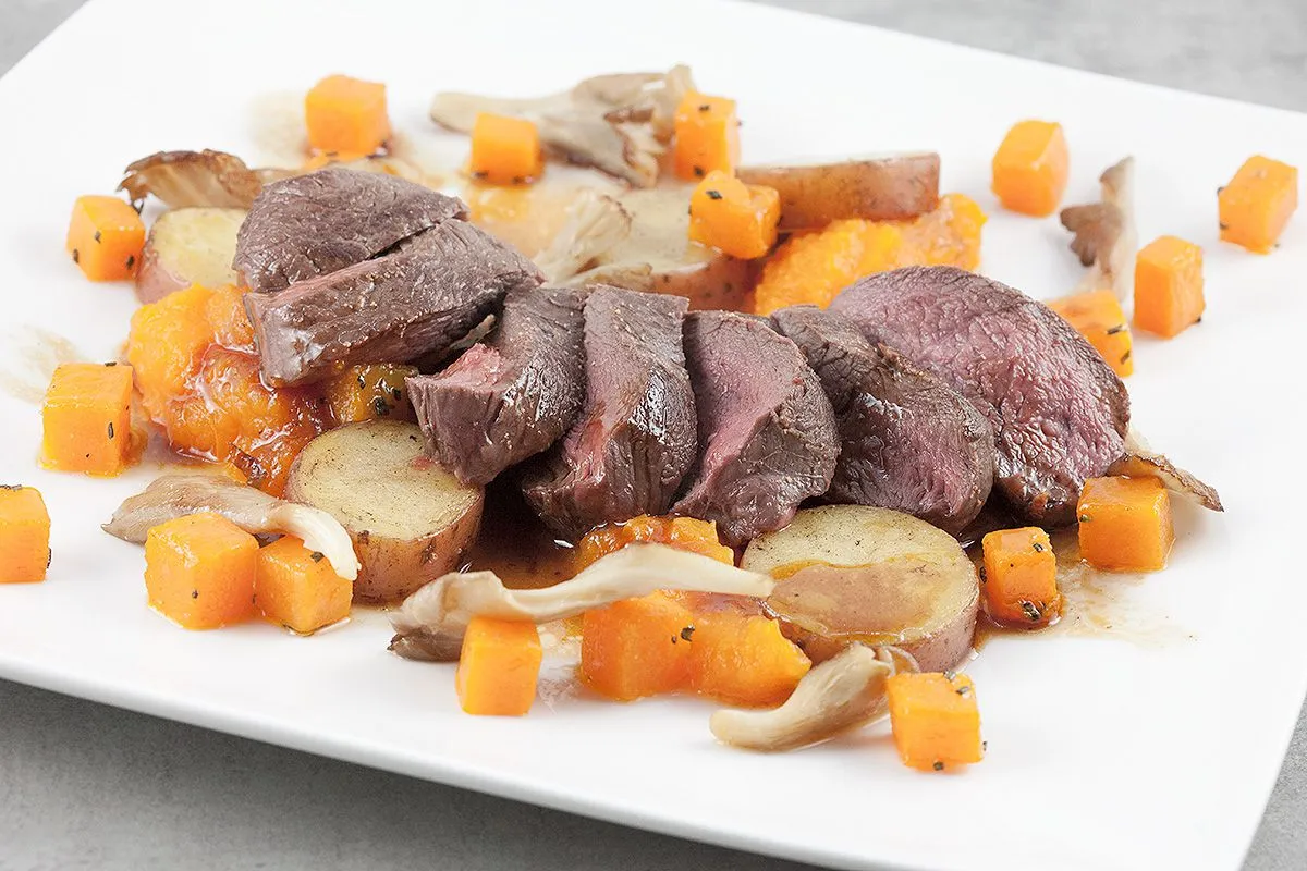 Venison with roseval potatoes and pumpkin