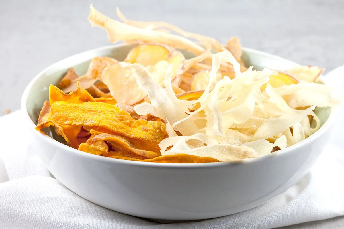 Baked vegetable crisps