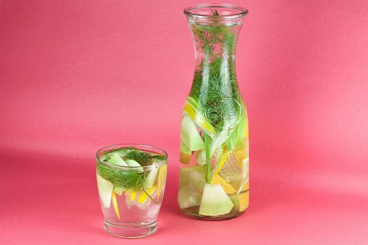 Dill, melon, lemon and apple detox water