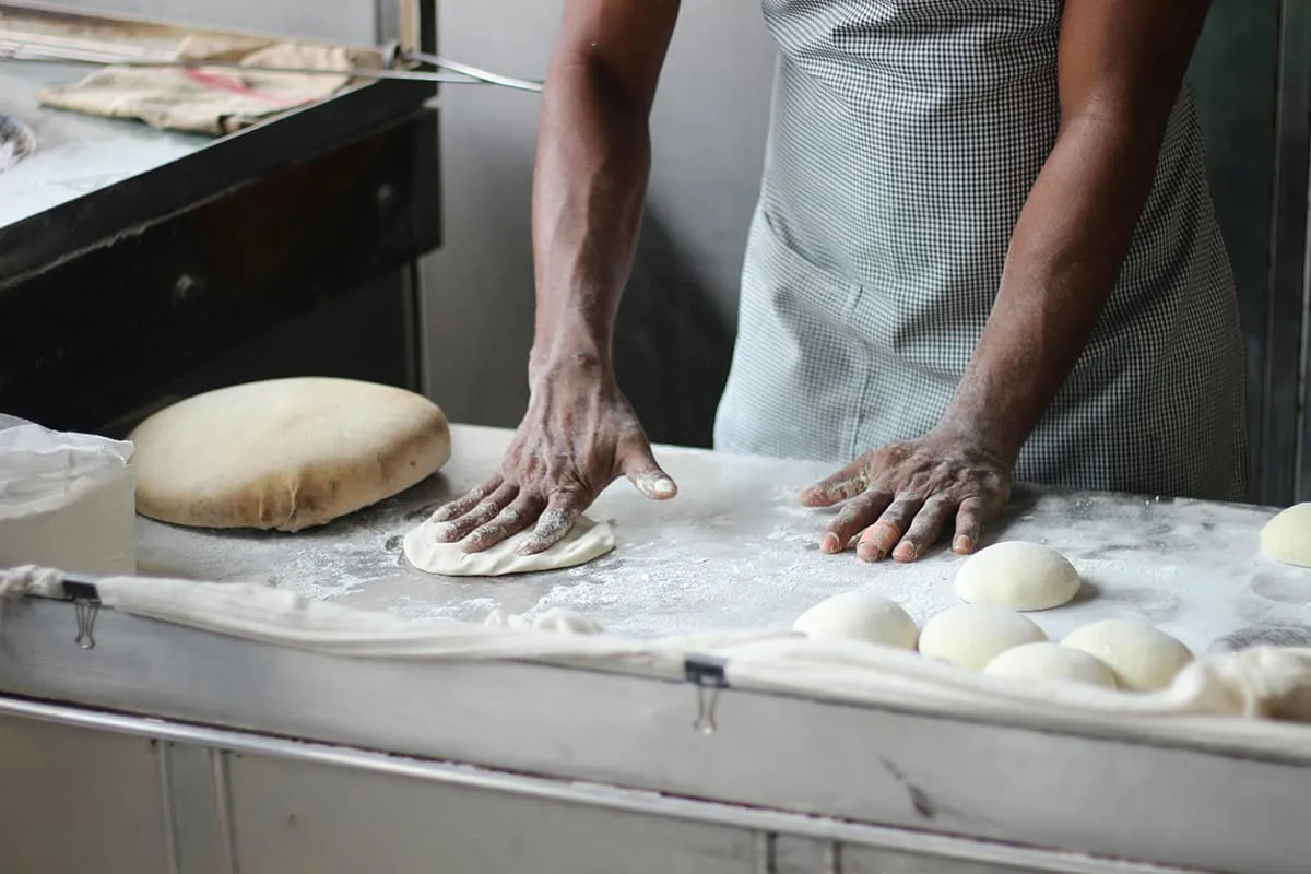 The Content Baker's Guide: Kneading, Proofing, and Baking Perfect LinkedIn Likes