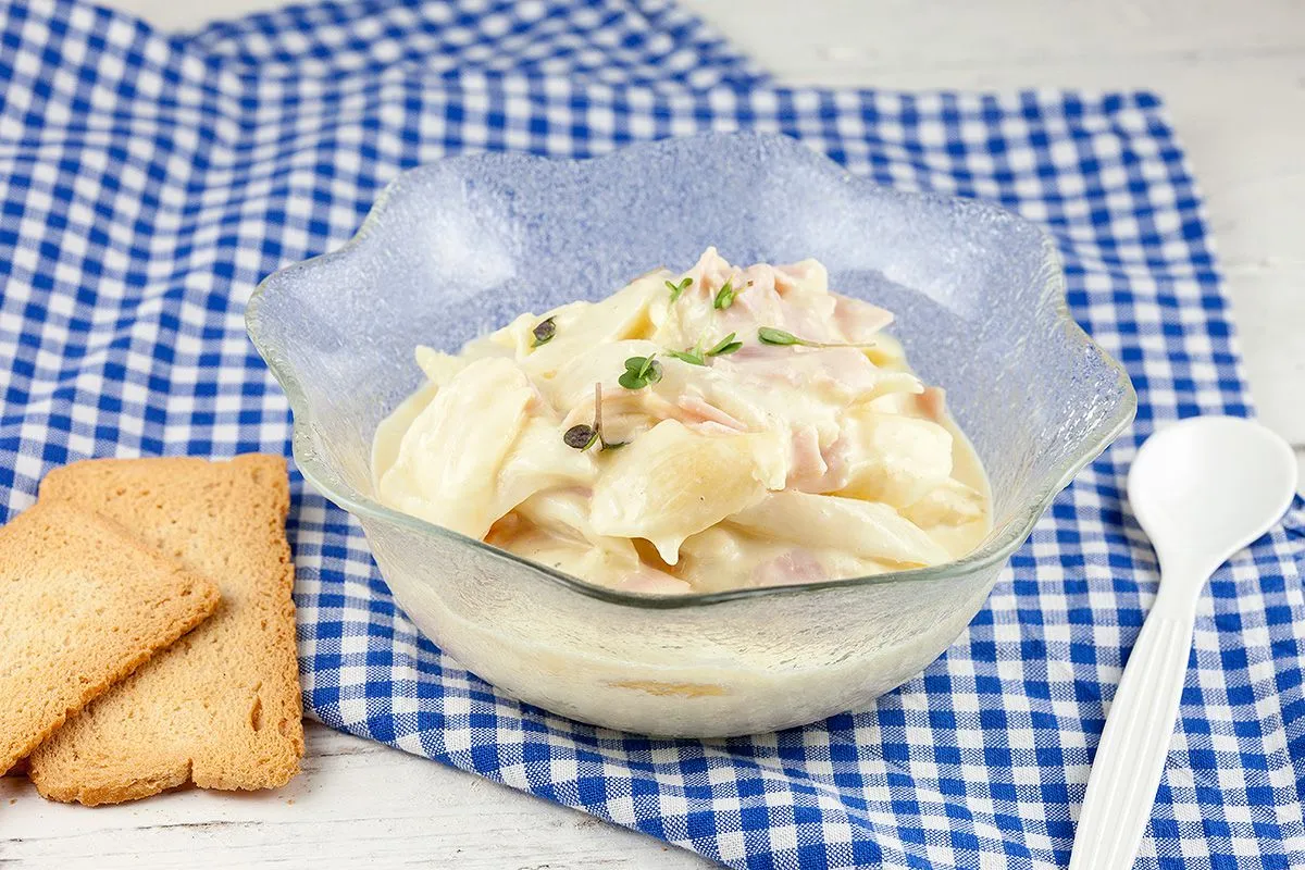 White asparagus and ham spread