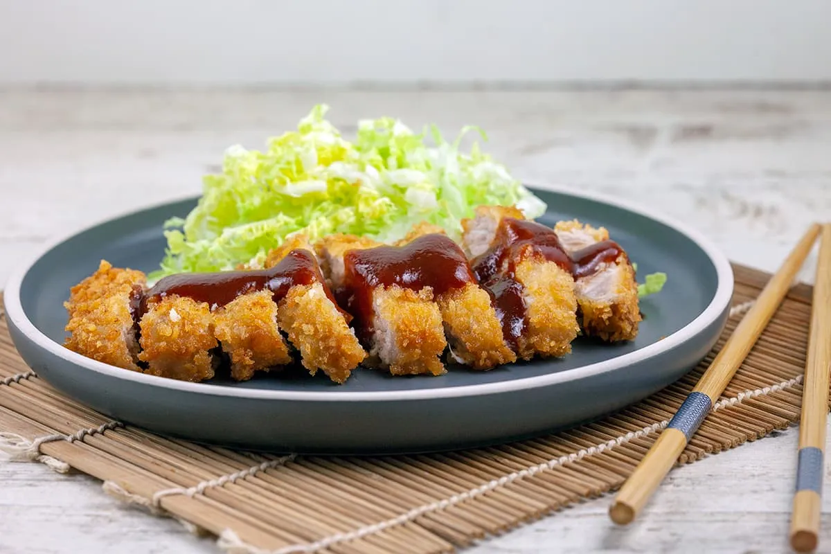 Tonkatsu (Japanese schnitzel)