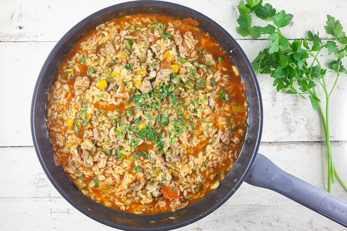 Spicy sausage rice (easy one pot recipe)