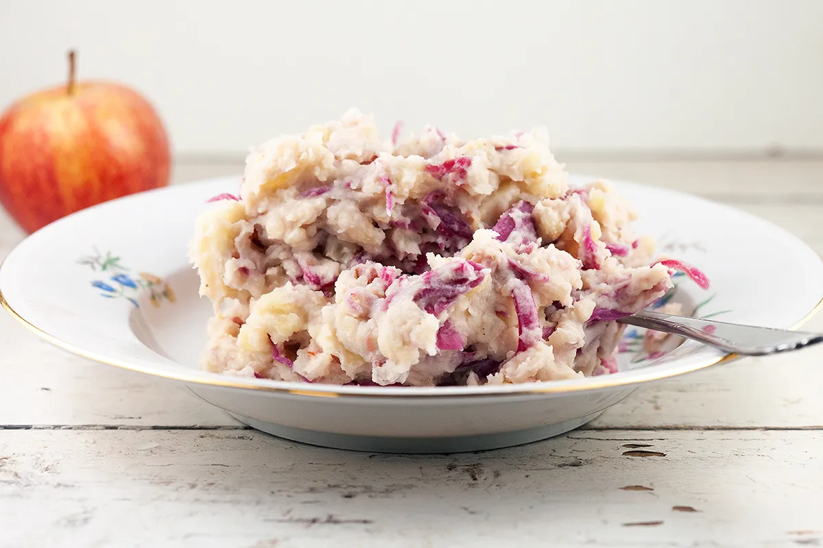 Dutch red sauerkraut potato mash