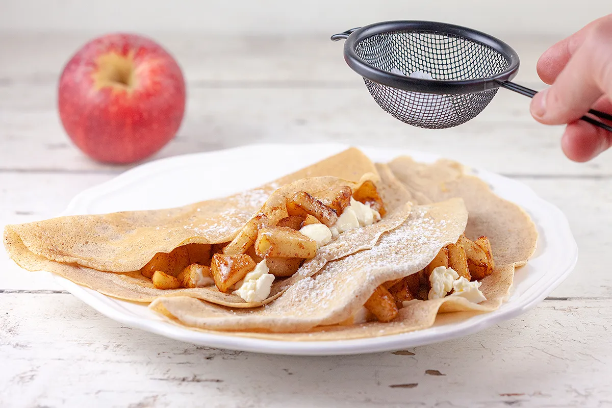 Cinnamon crepes