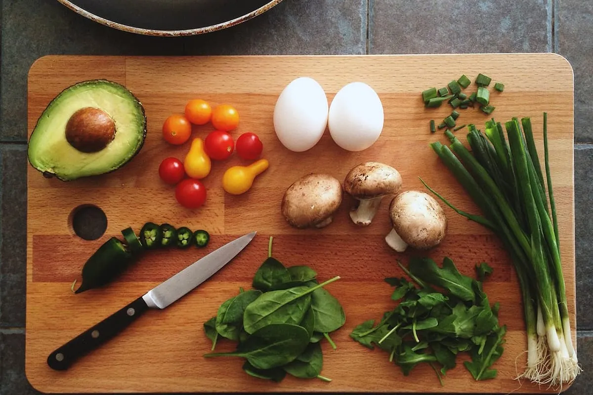 Art of Minimalist Cooking: Culinary Simplicity in a Busy World
