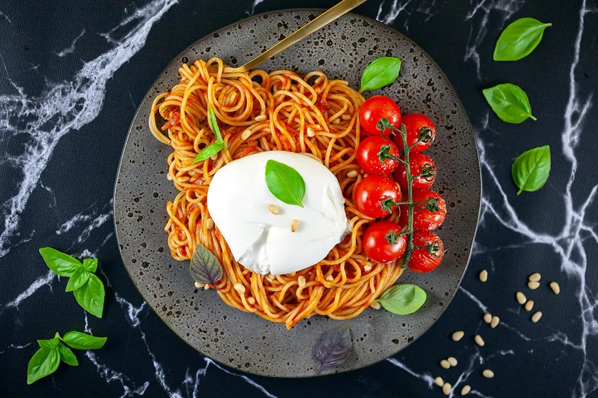 Burrata pasta with tomato sauce (kid friendly meal)