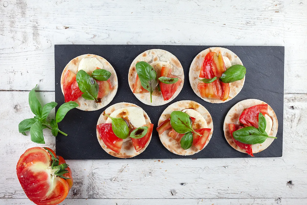 Vegetarian tortilla appetizers