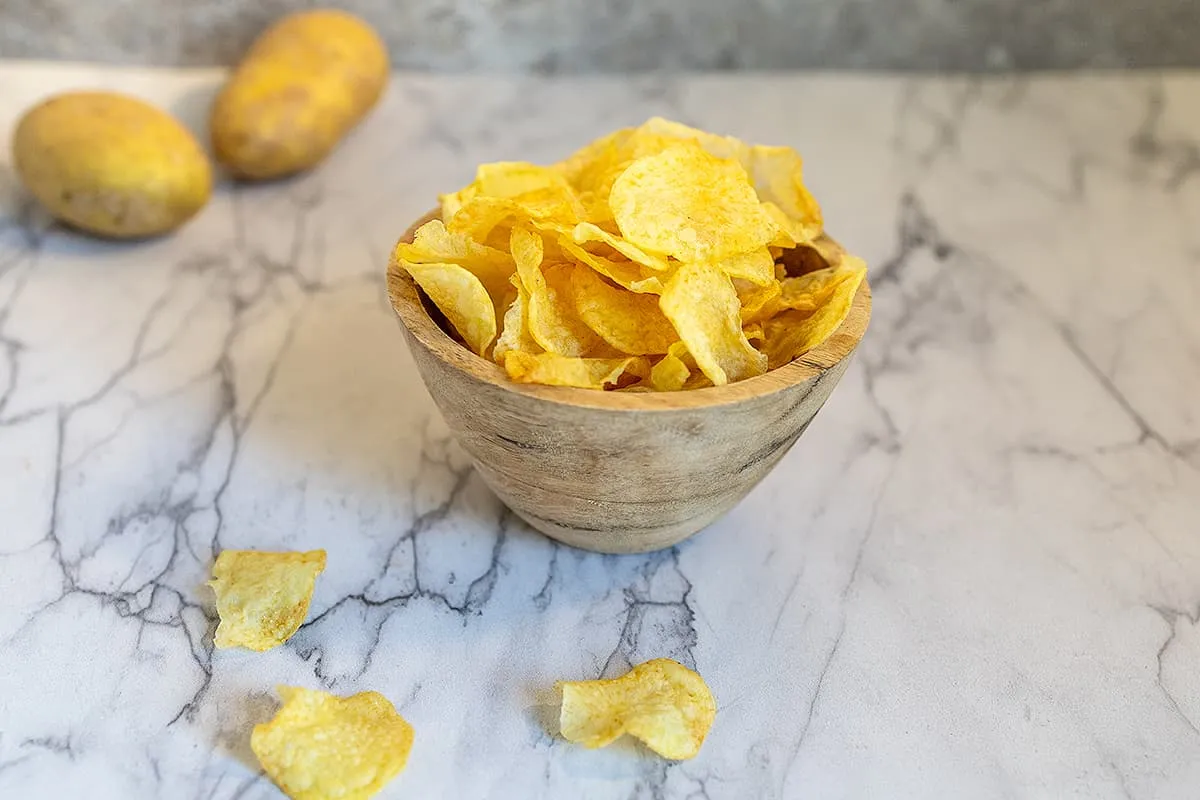 Air fryer potato chips - extra crunchy chips!