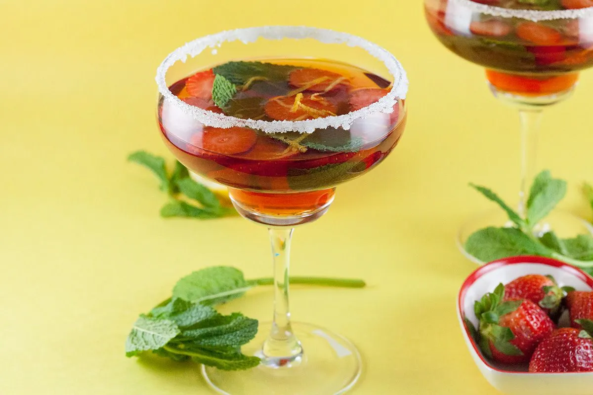Strawberry wine punch