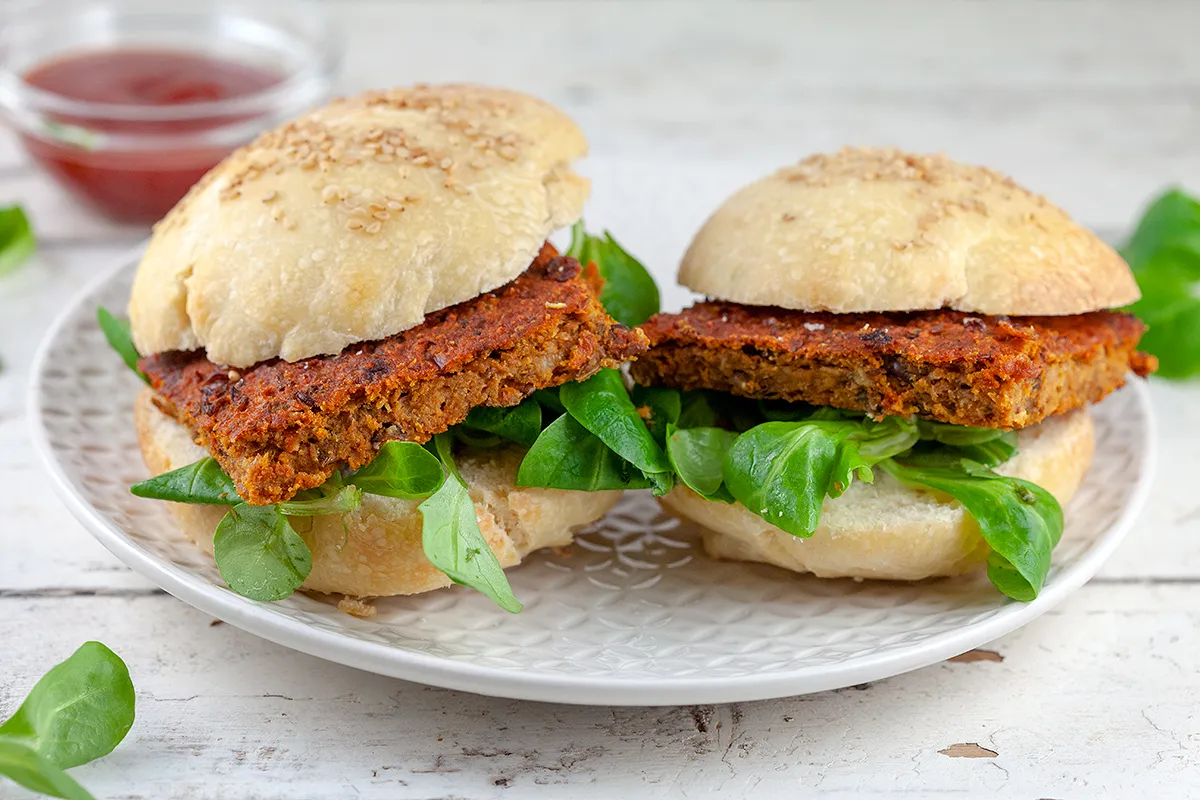 Lentil veggie burgers