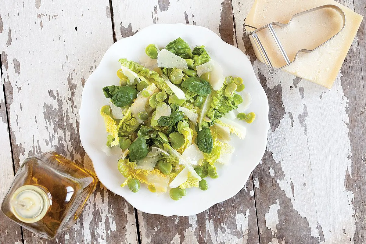 Broad beans salad