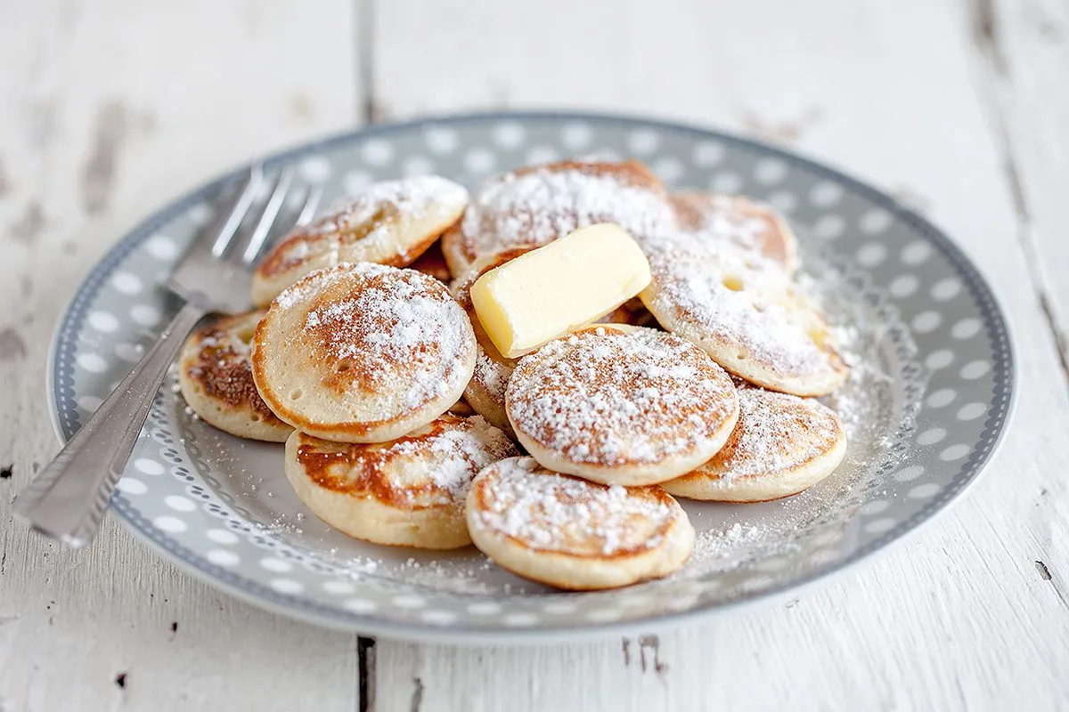 Dutch mini pancakes (poffertjes)