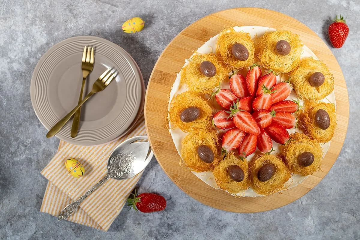 Easter lemon cheesecake - creamy and refreshing with crunchy bird's nests