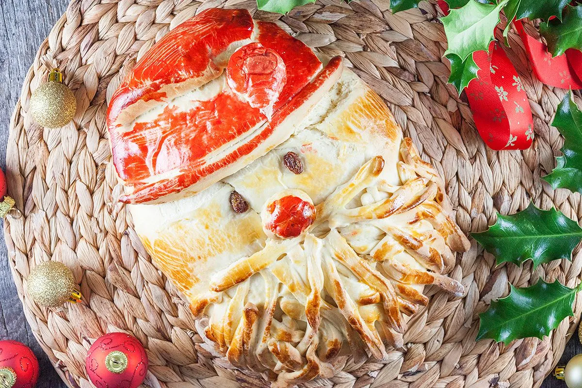 Golden Santa bread