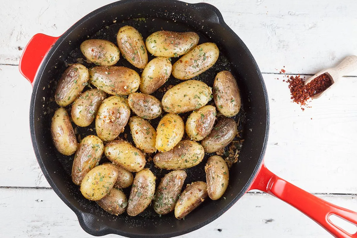 Pan-roasted garlic potatoes