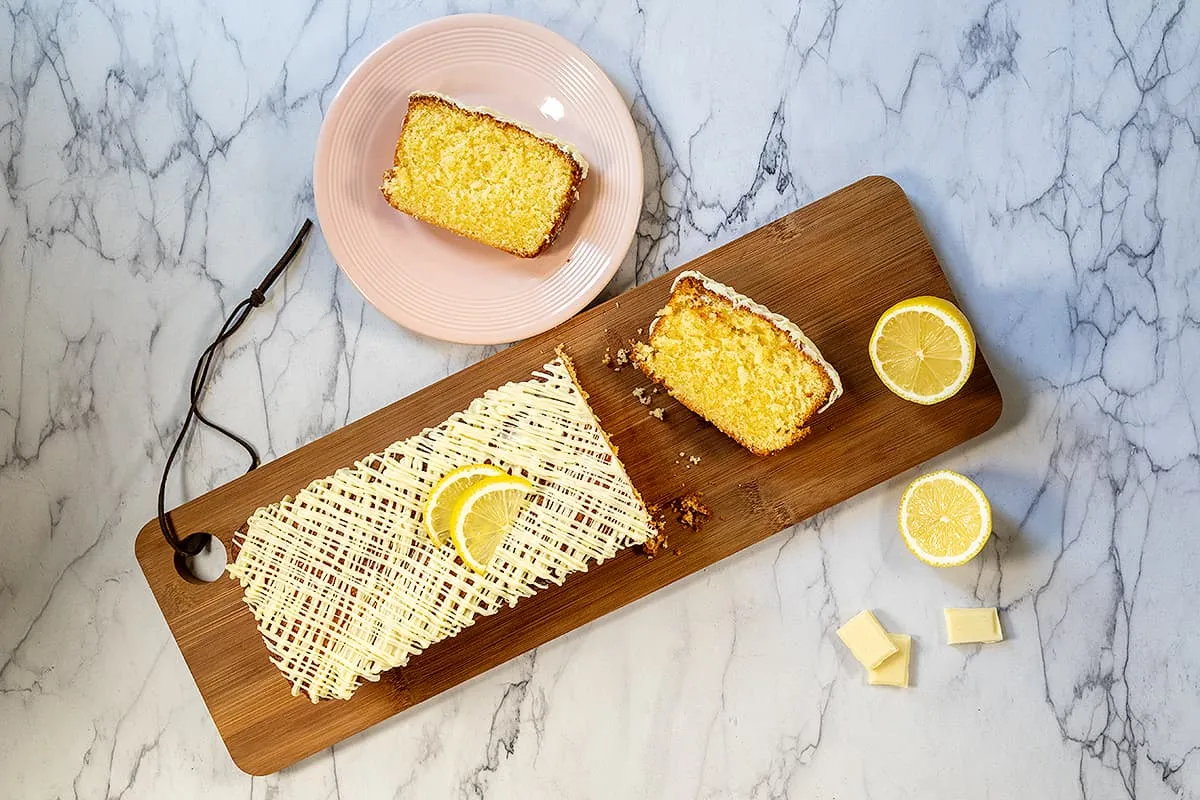 Lemon white chocolate cake - a soft and fresh cake