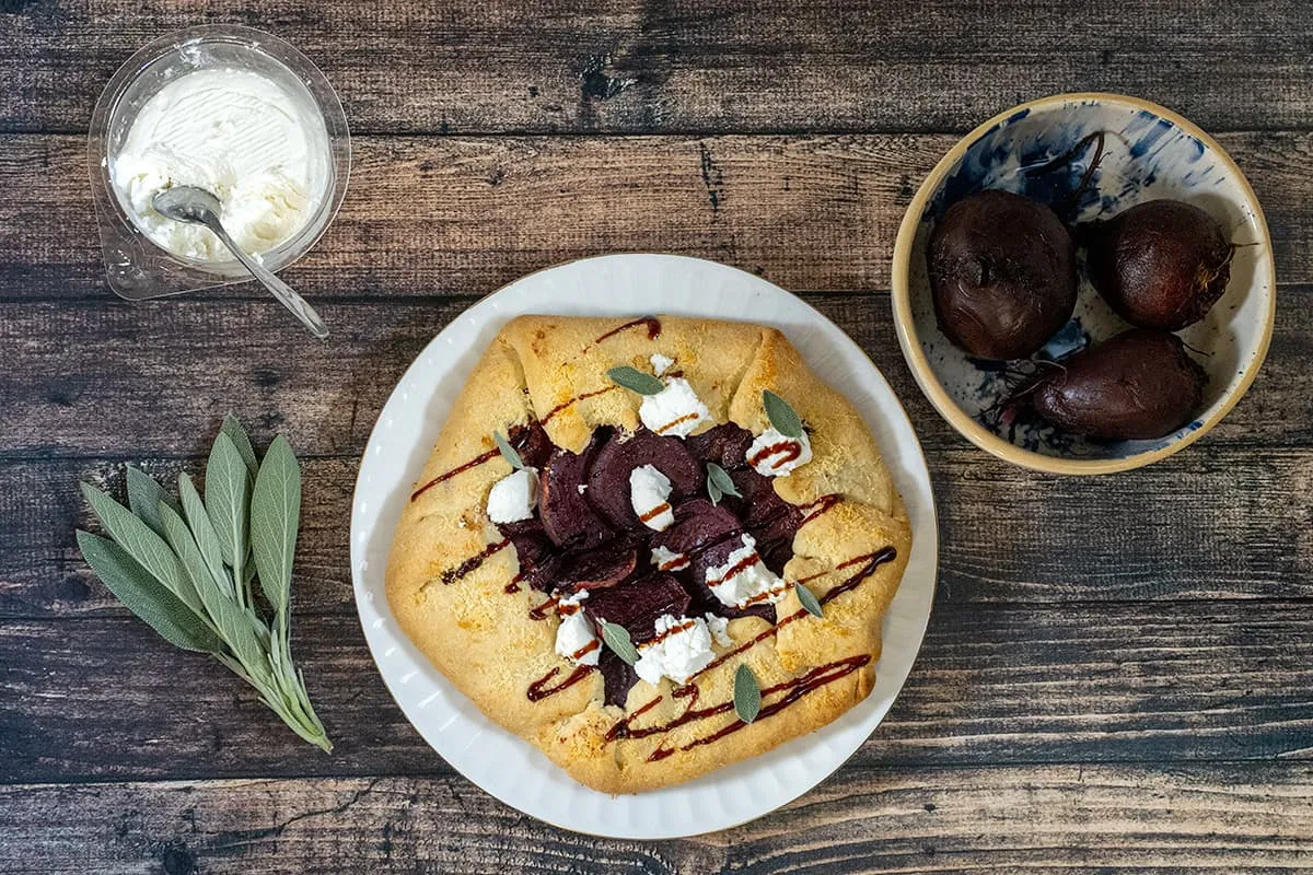 Savoury beetroot galette