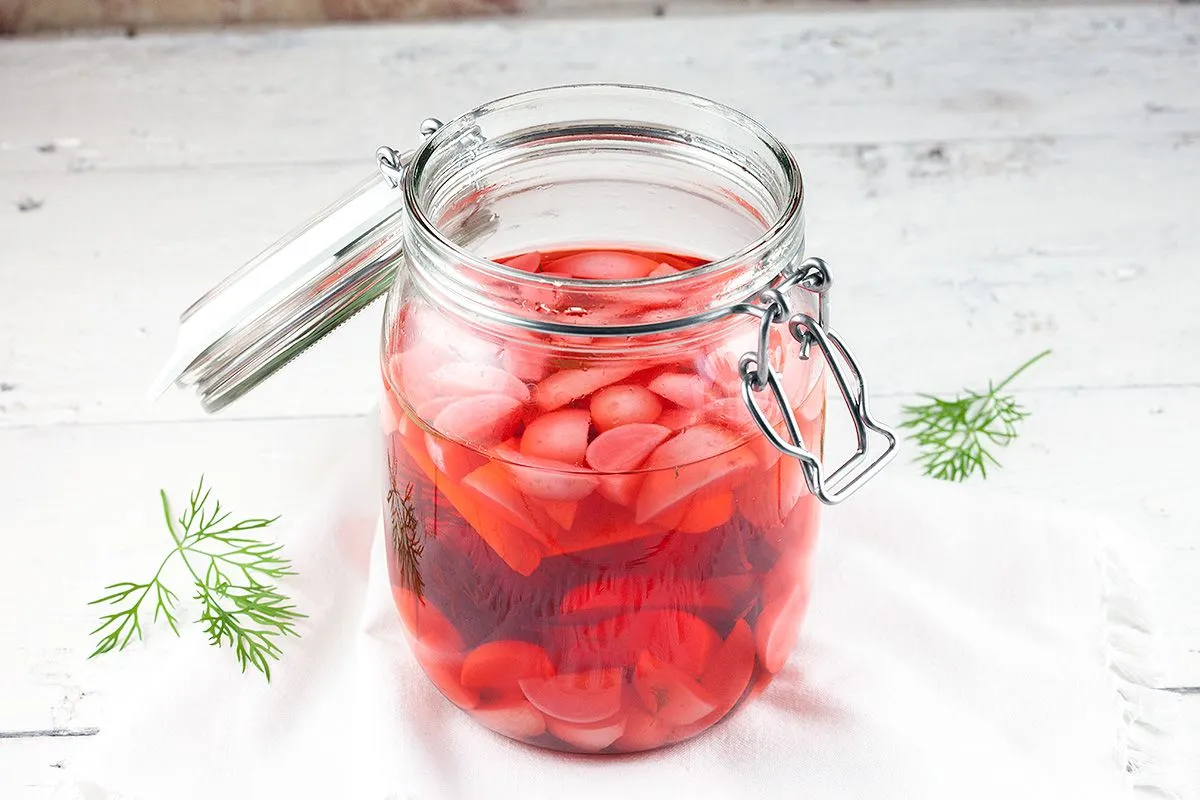 Pickled radishes