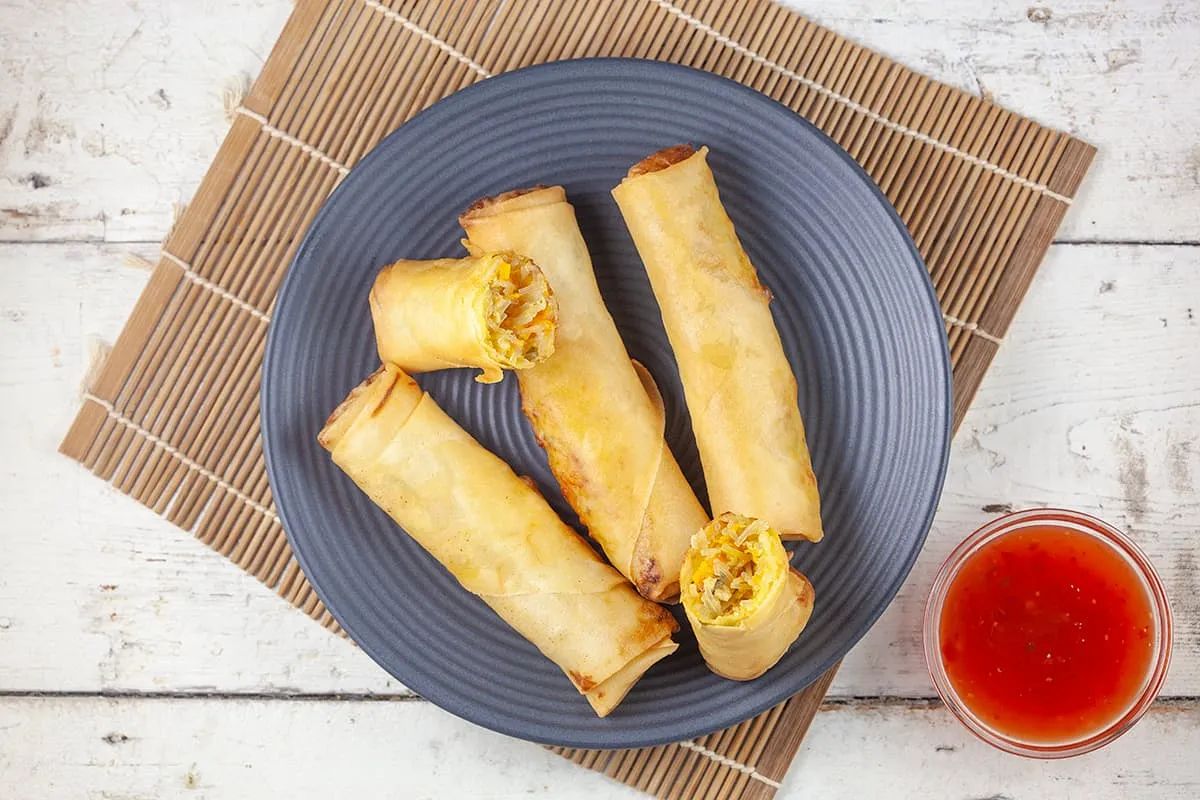 Vietnamese lumpia - delicious crunchy snacks