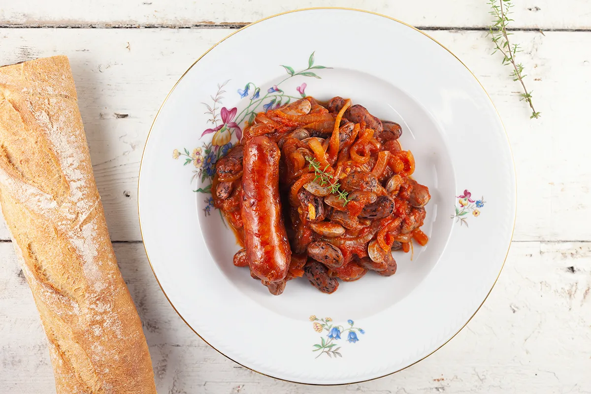 Beans with tomato and onion