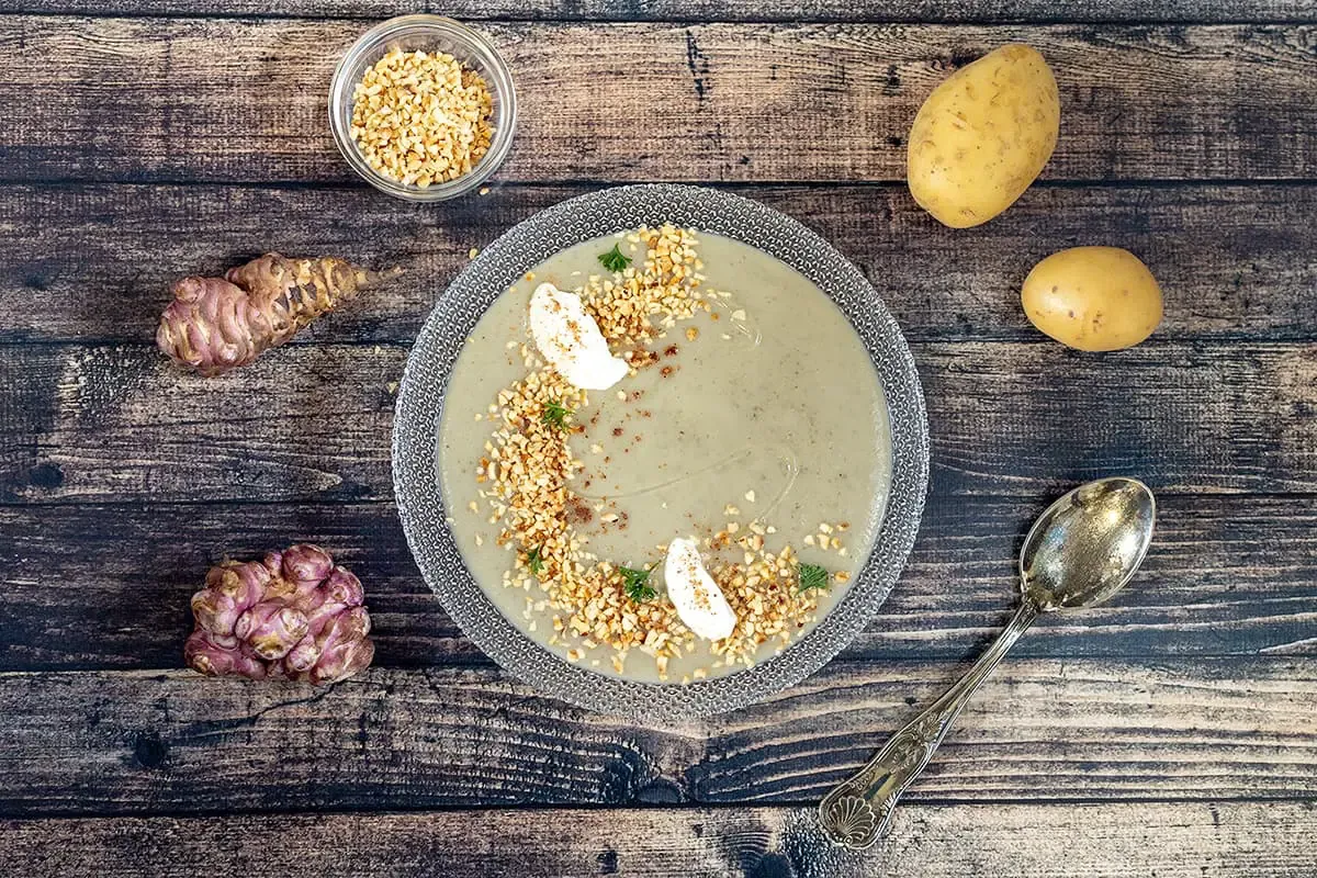 Jerusalem artichoke soup made from the tastiest forgotten vegetables