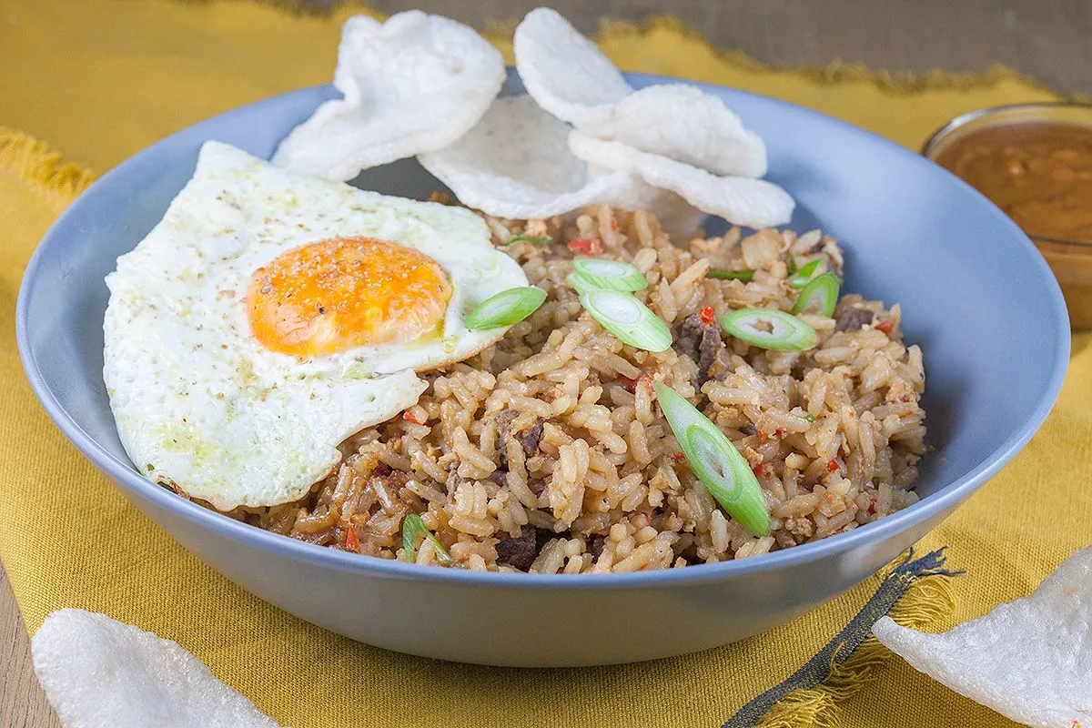 Indonesian nasi goreng