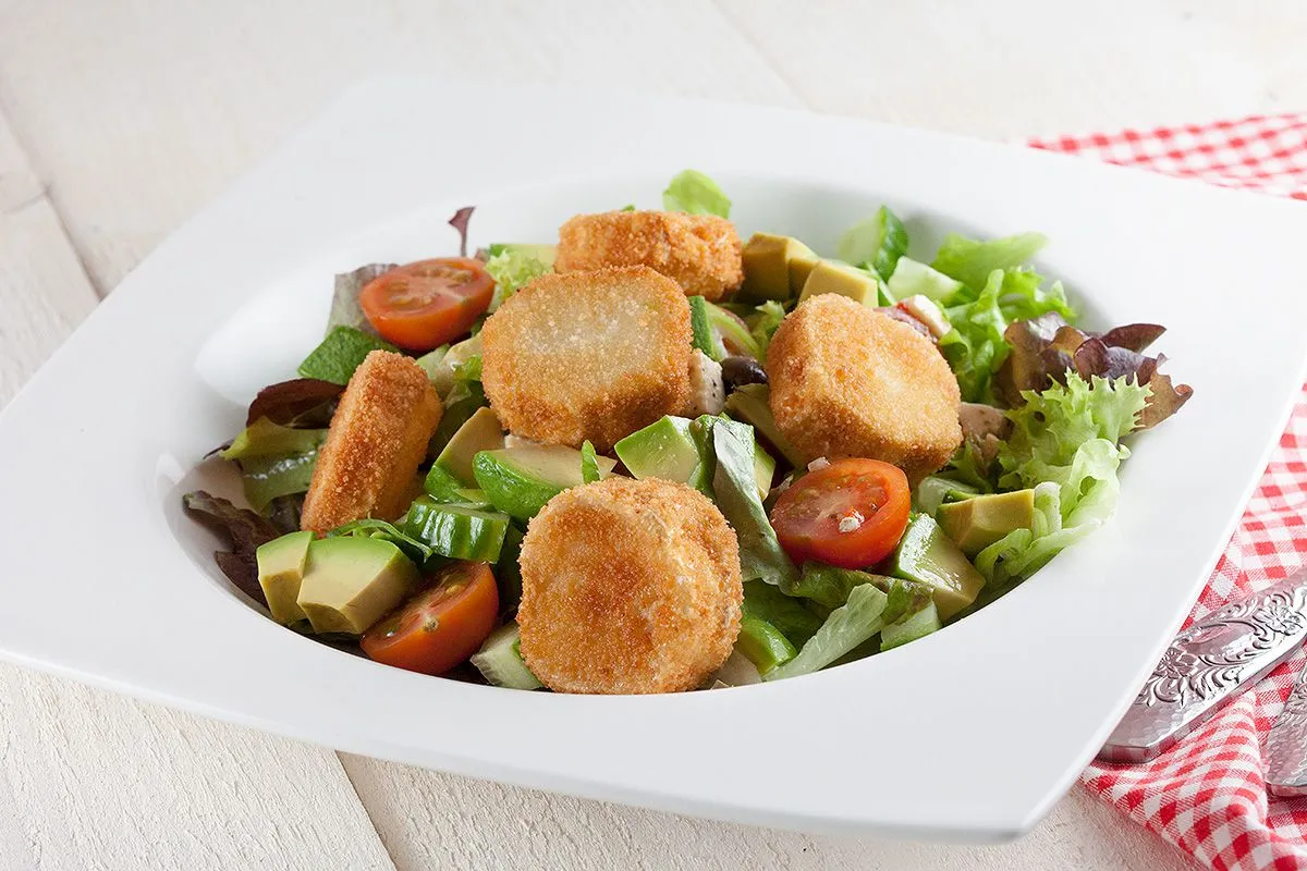 Fried goat cheese salad