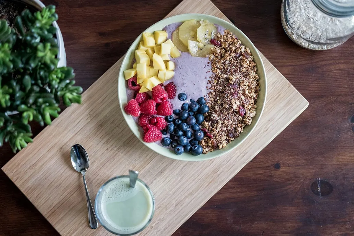 8 Easy Tips to Keep Your Gut Healthy While Traveling This Summer