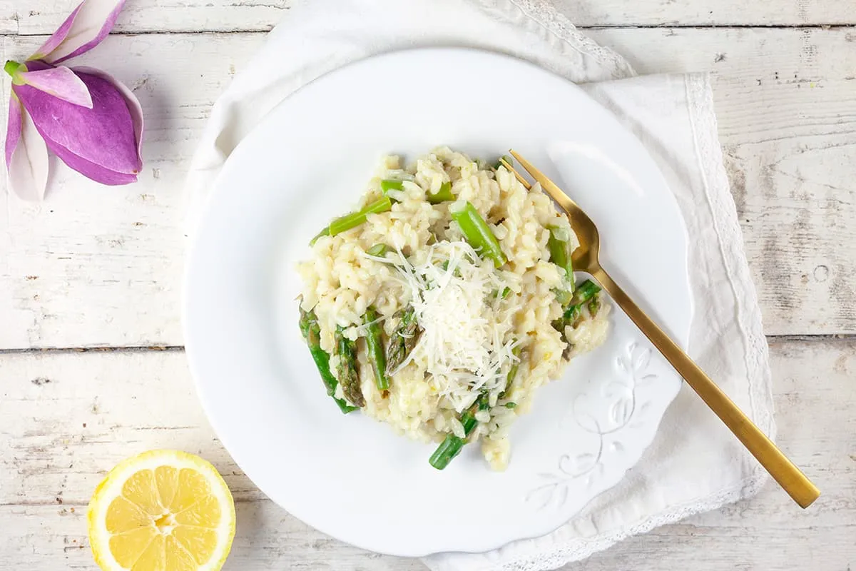Green asparagus risotto