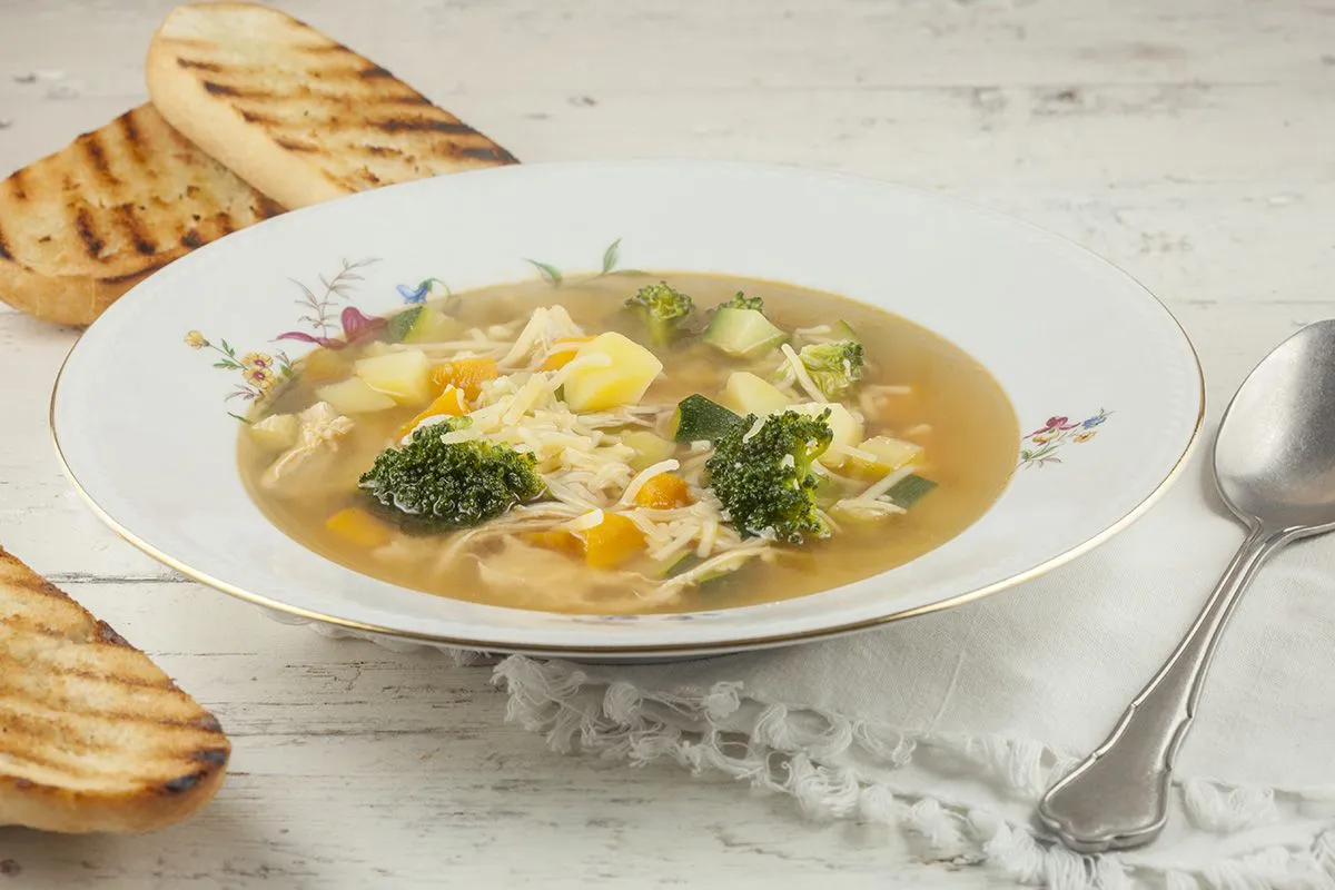Spiced chicken and vegetable soup