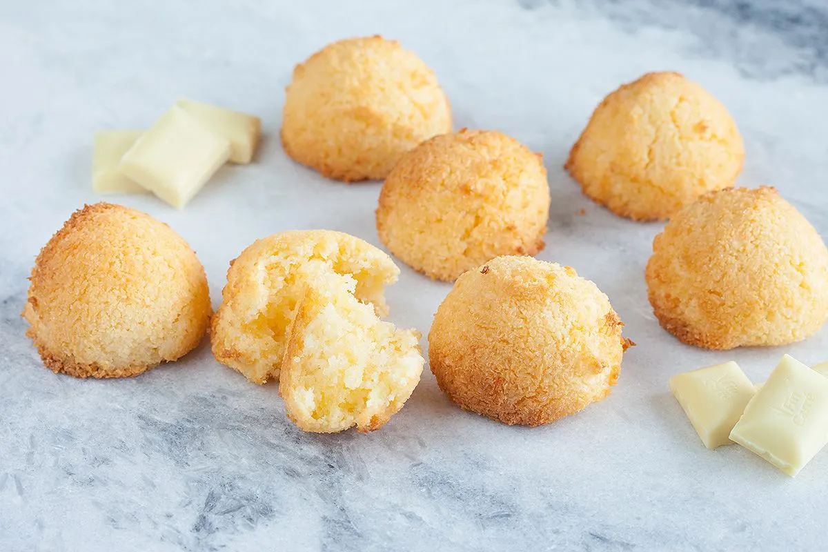 Coconut macaroons