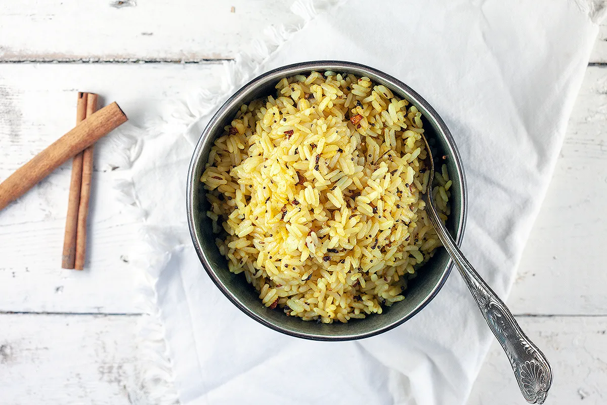 Fried rice with spices