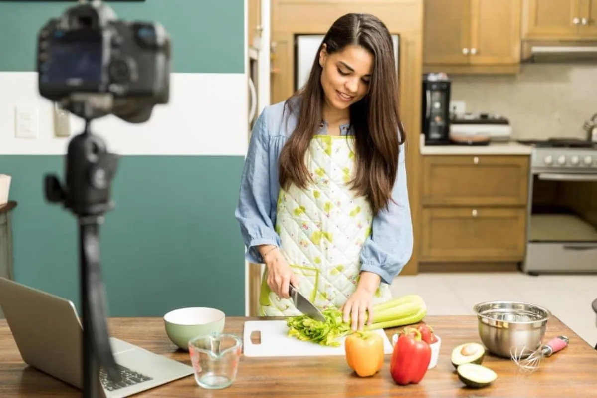 Step-by-Step Guide to Starting a Successful Food Blog