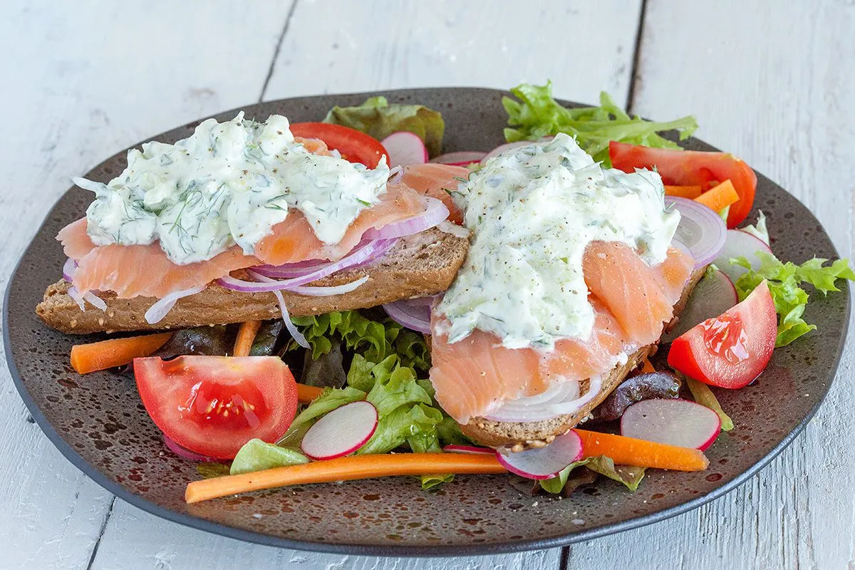 Smoked salmon and cucumber cream cheese sandwich