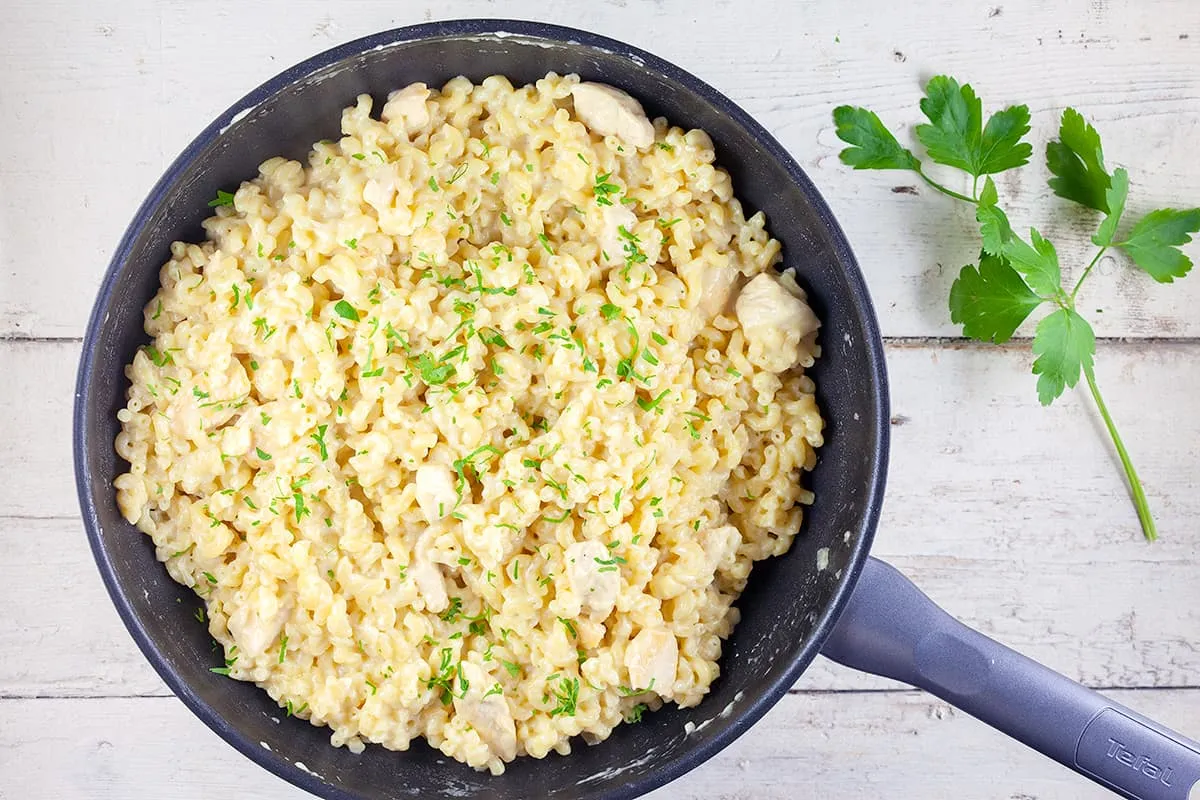 Chicken macaroni cheese