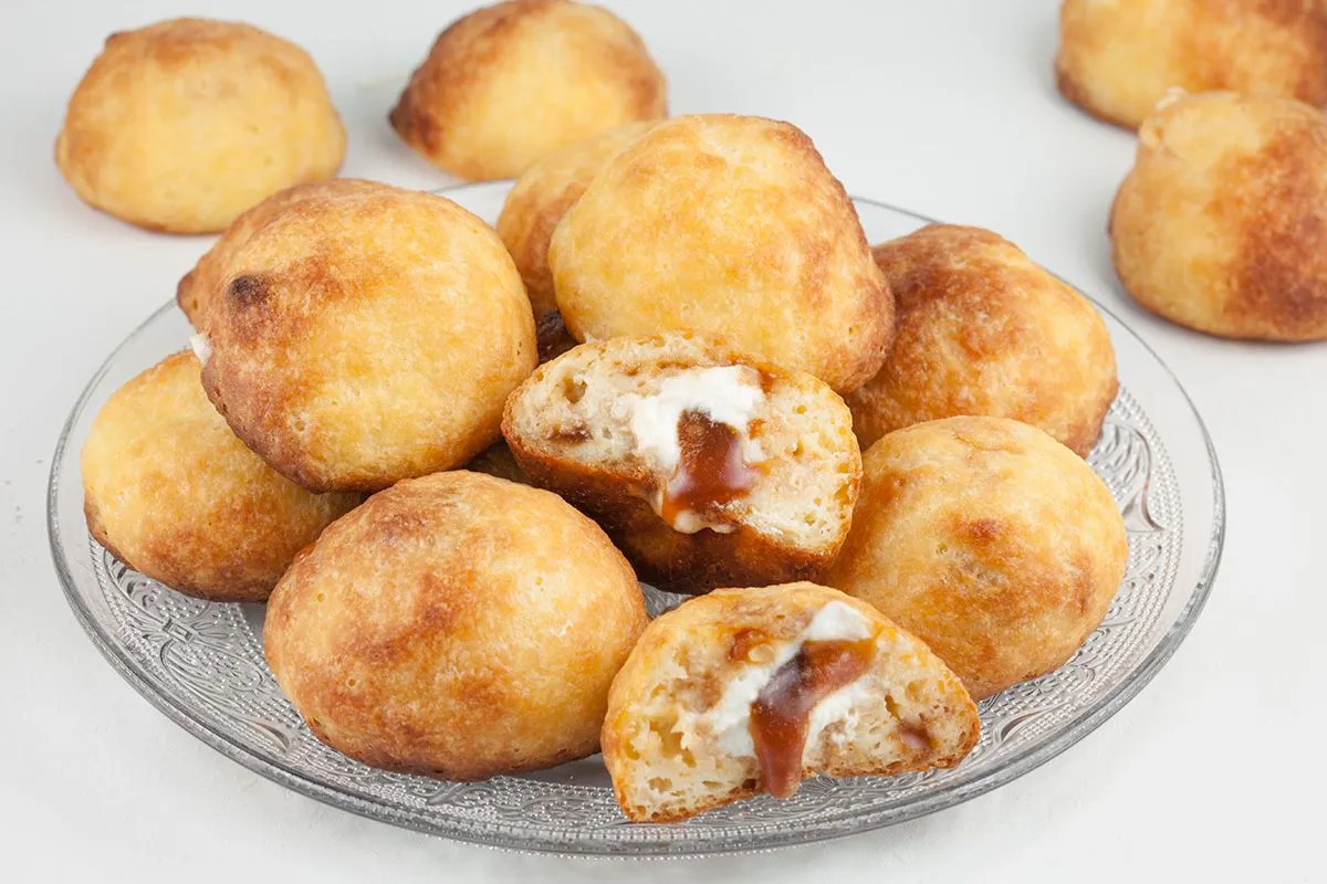 Whipped cream and sea salt caramel puffs