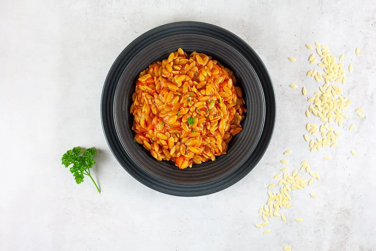 Greek orzo in tomato sauce - full of flavor!