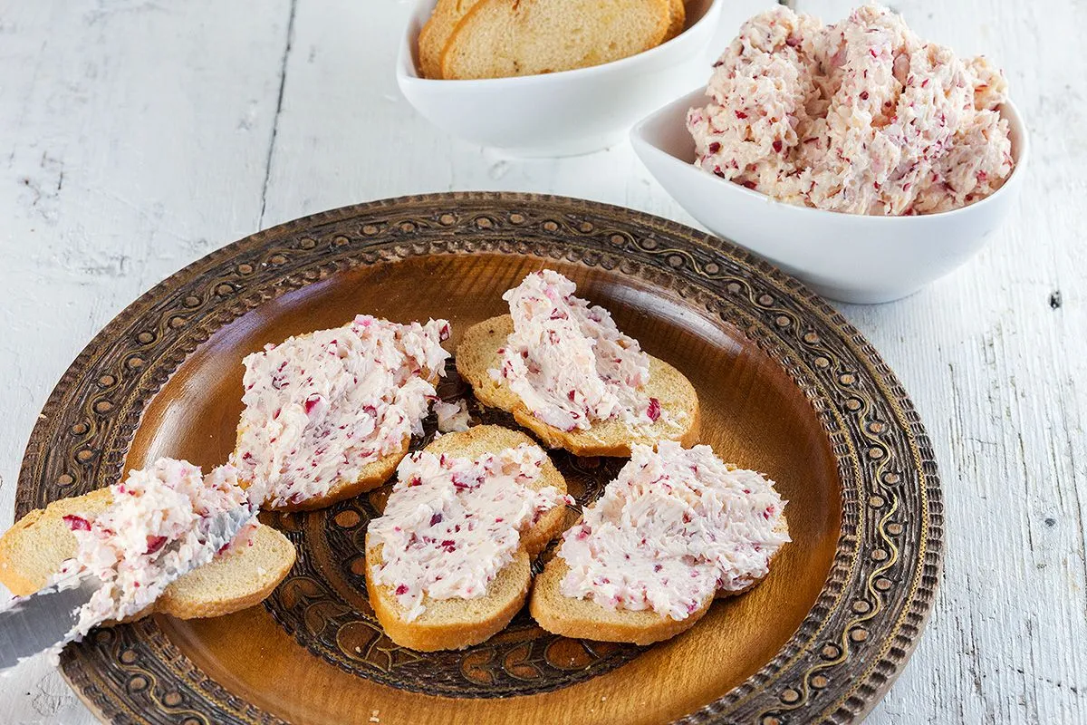 Radish butter