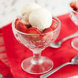 Recipe: Vanilla ice cream with strawberries