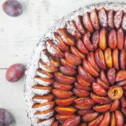 Recipe: Dutch plum pie - pruimenvlaai