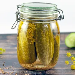 Recipe: Gherkins (pickled cucumbers or dill pickles)