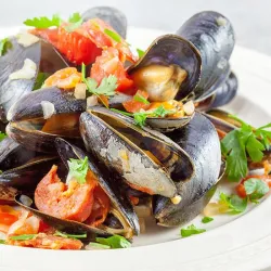 Recipe: Spanish mussels in chorizo and wine sauce
