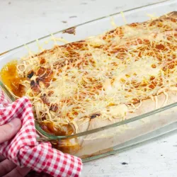 Recipe: Chicken and mozzarella enchiladas
